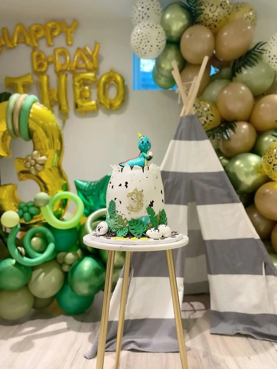 Custom cake with colorful buttercream and fondant decorations by Shabnam Cake House in Richmond Hill